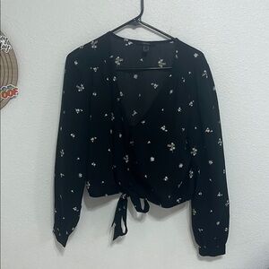 Forever 21 Black and White Wrap Blouse with Long Sleeves